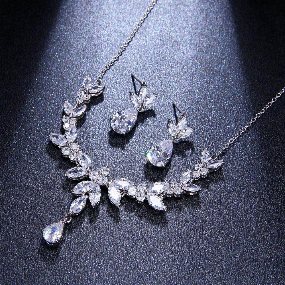 Water Drop Zircon Necklace Bridal Accessory 616165232392 - COCOMELODY