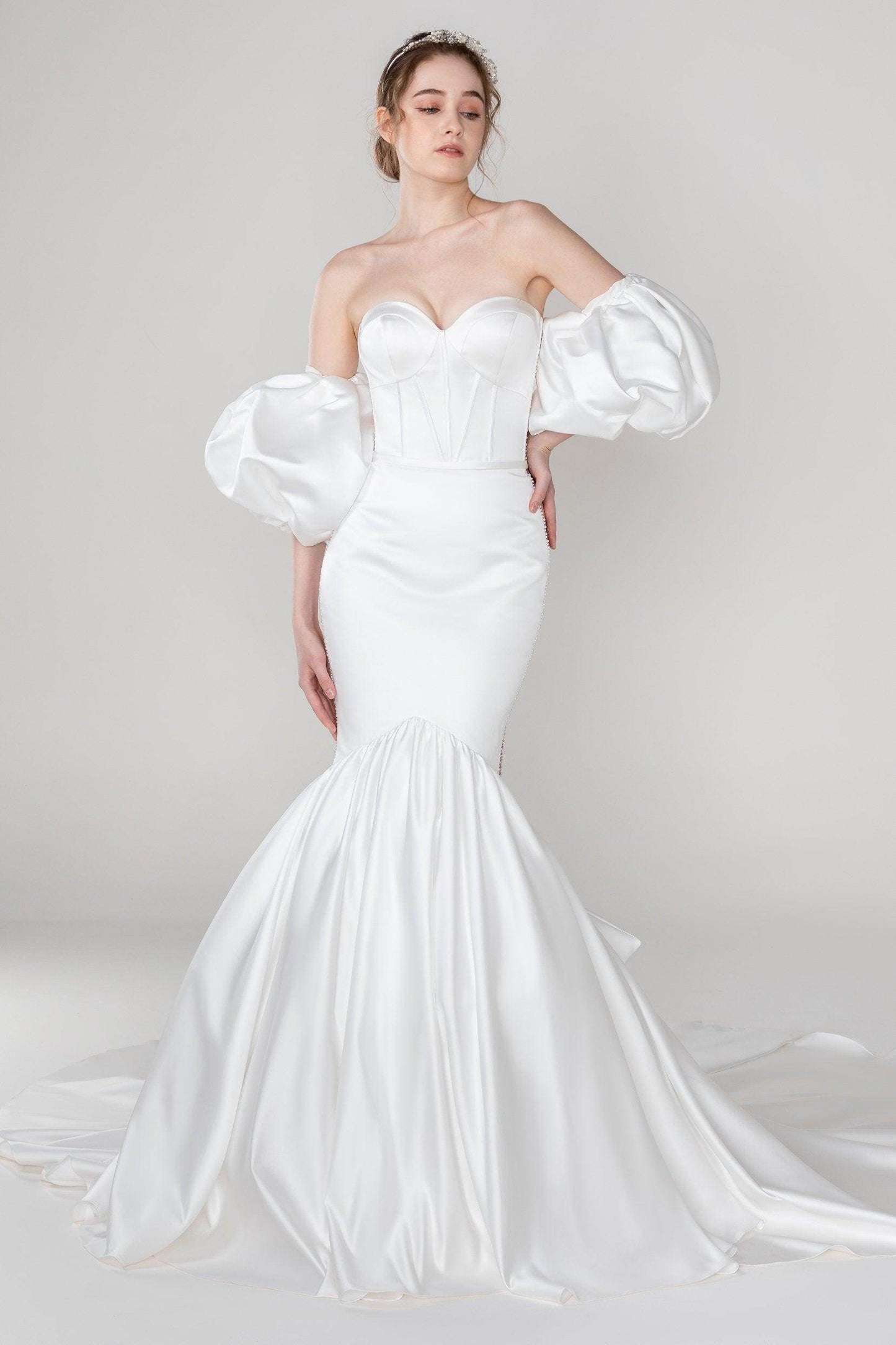 Trumpet-Mermaid Chapel Train Satin Wedding Dress CW2487 - COCOMELODY