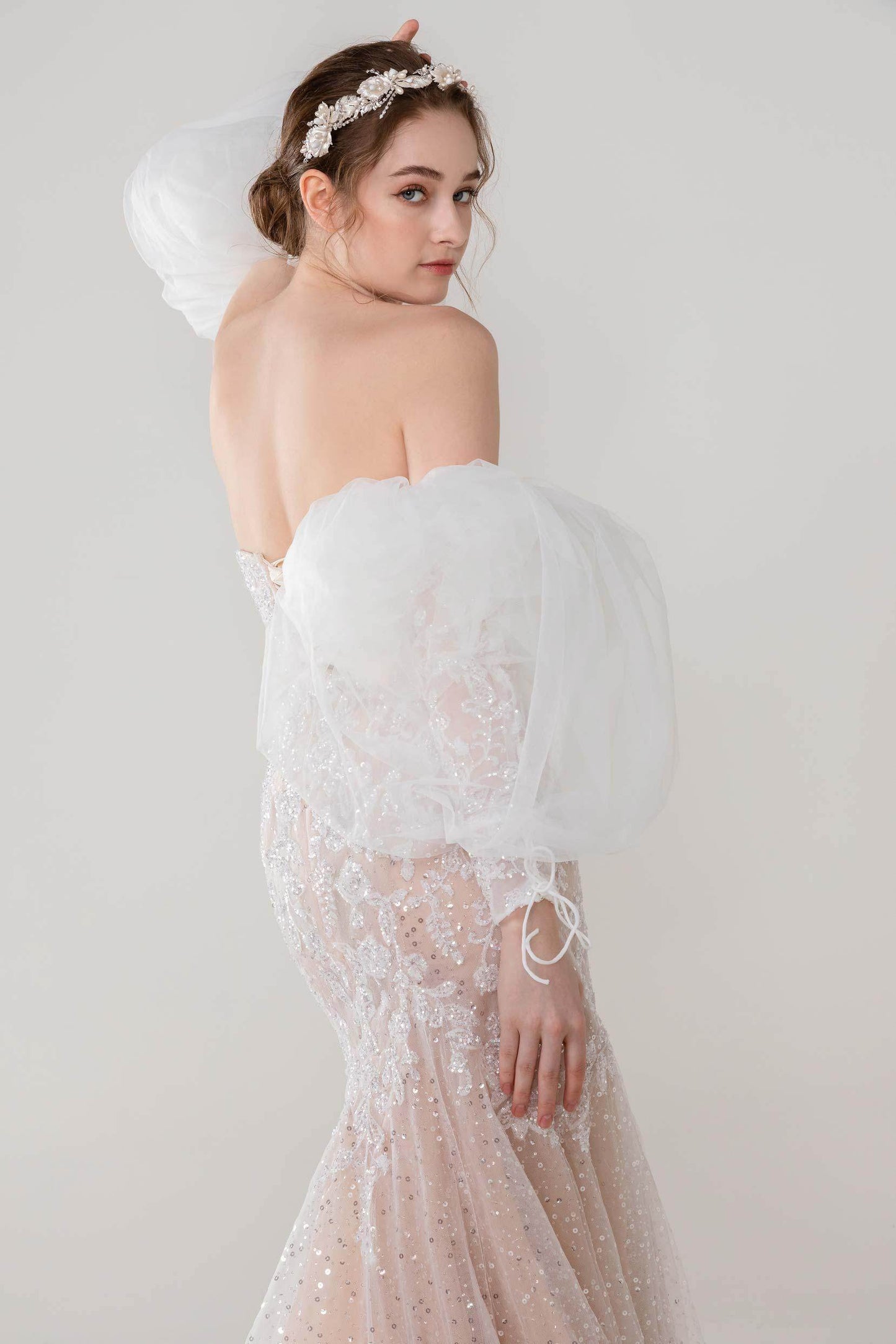 Trumpet-Mermaid Court Train Lace Wedding Dress CW2529 - COCOMELODY