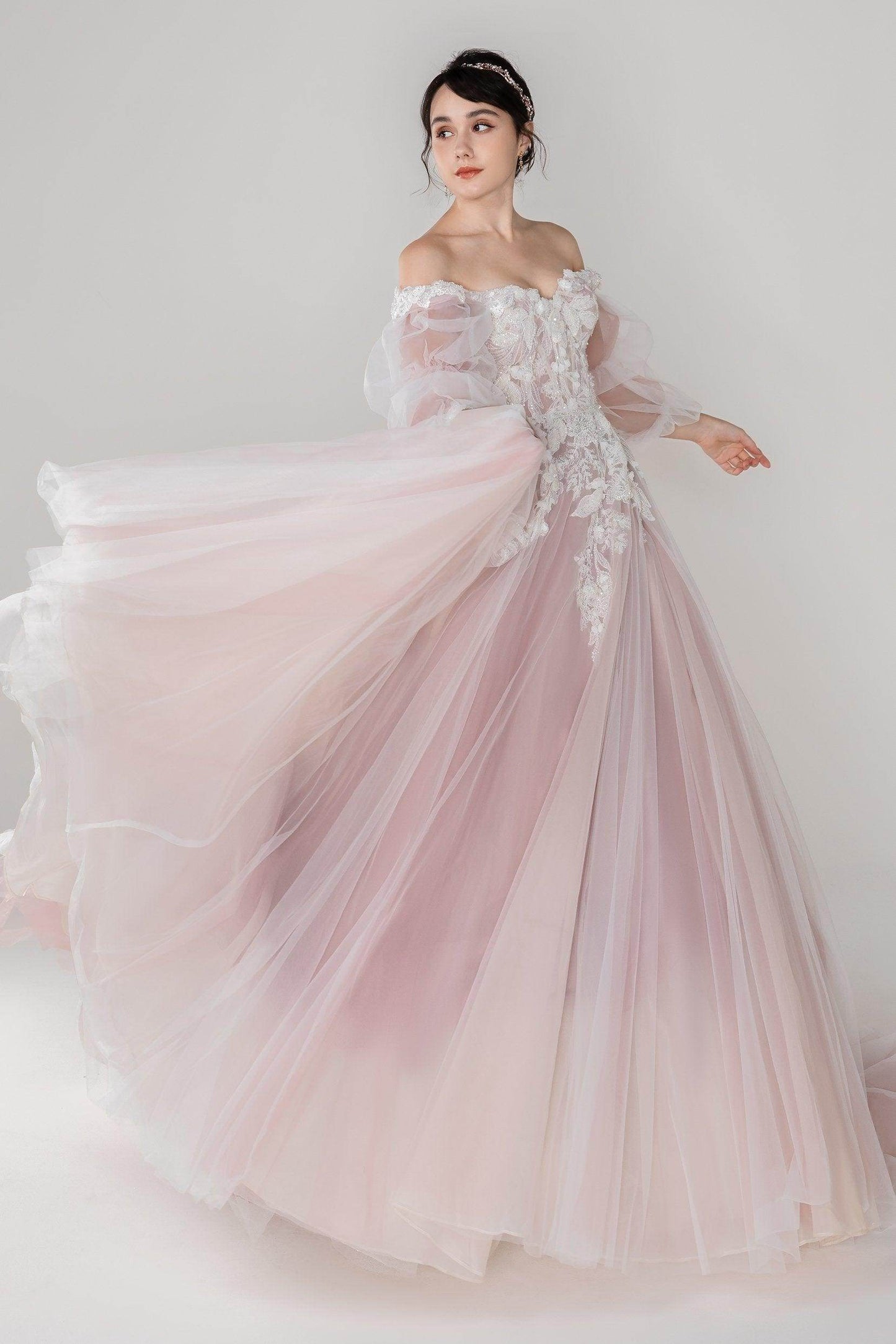 A-Line Chapel Train Tulle Wedding Dress CW2498 - COCOMELODY