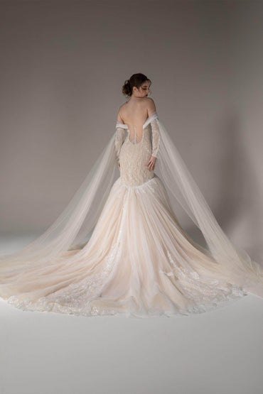 Trumpet-Mermaid Chapel Train Sequined Lace Wedding Dress CW2509 - COCOMELODY