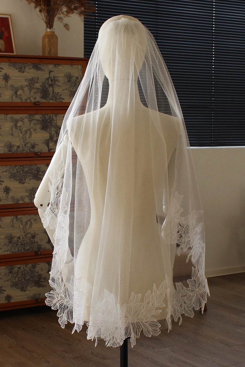 One-tier Cut Edge Tulle Waist Veils with Flower 890629373934 - COCOMELODY