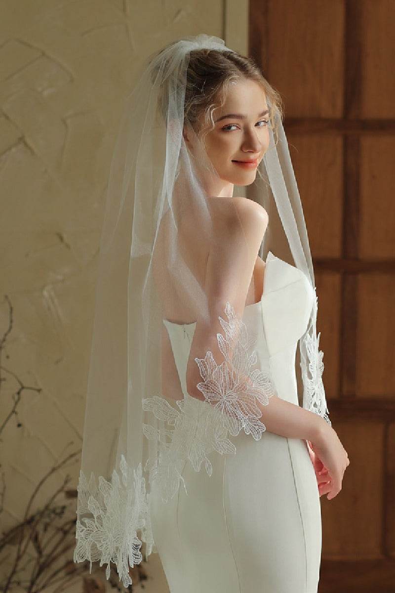 One-tier Cut Edge Tulle Waist Veils with Flower 890629373934 - COCOMELODY