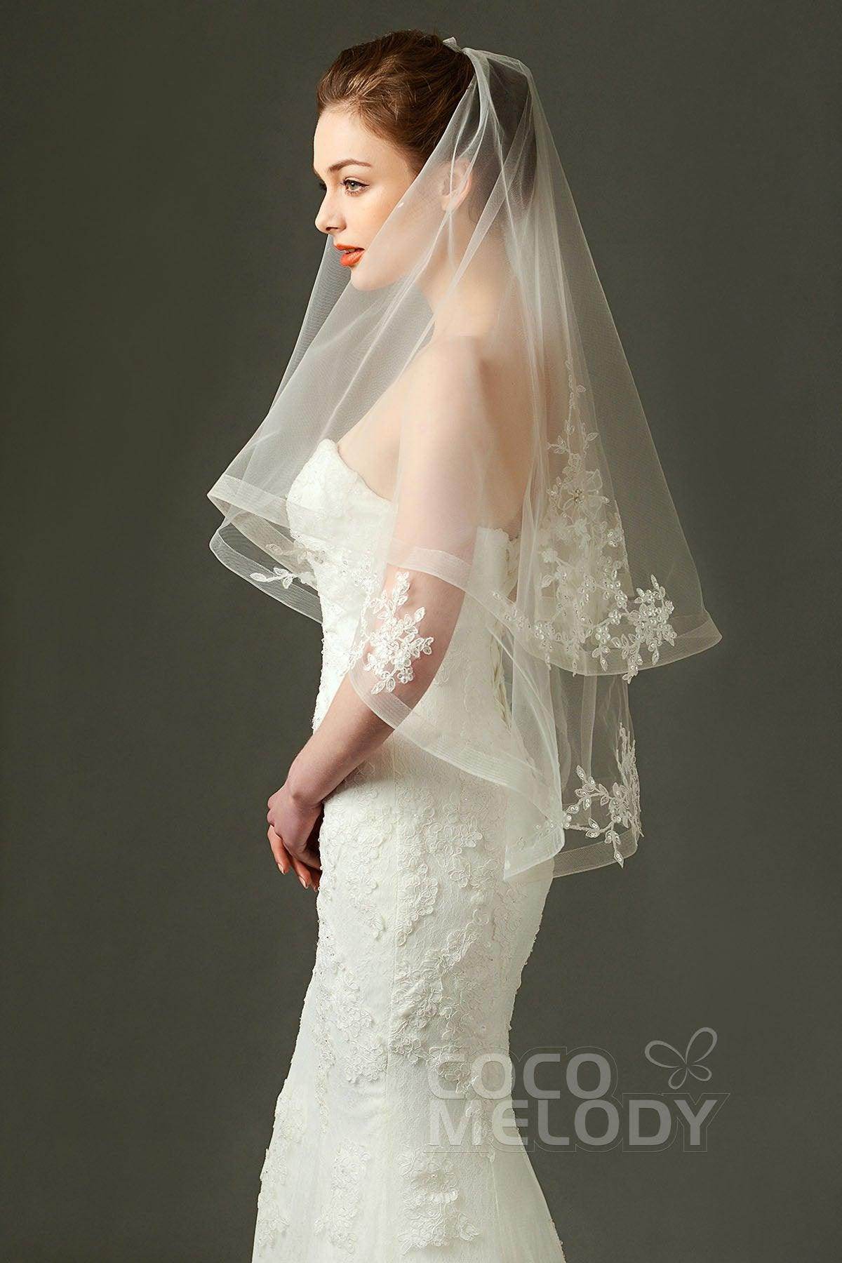 One-tier Lace Edge Tulle Hip Veils with Appliques AV160029 - COCOMELODY