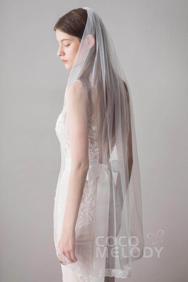 One-tier Lace Edge Tulle Lace Hip Veils Appliques AV18026 - COCOMELODY