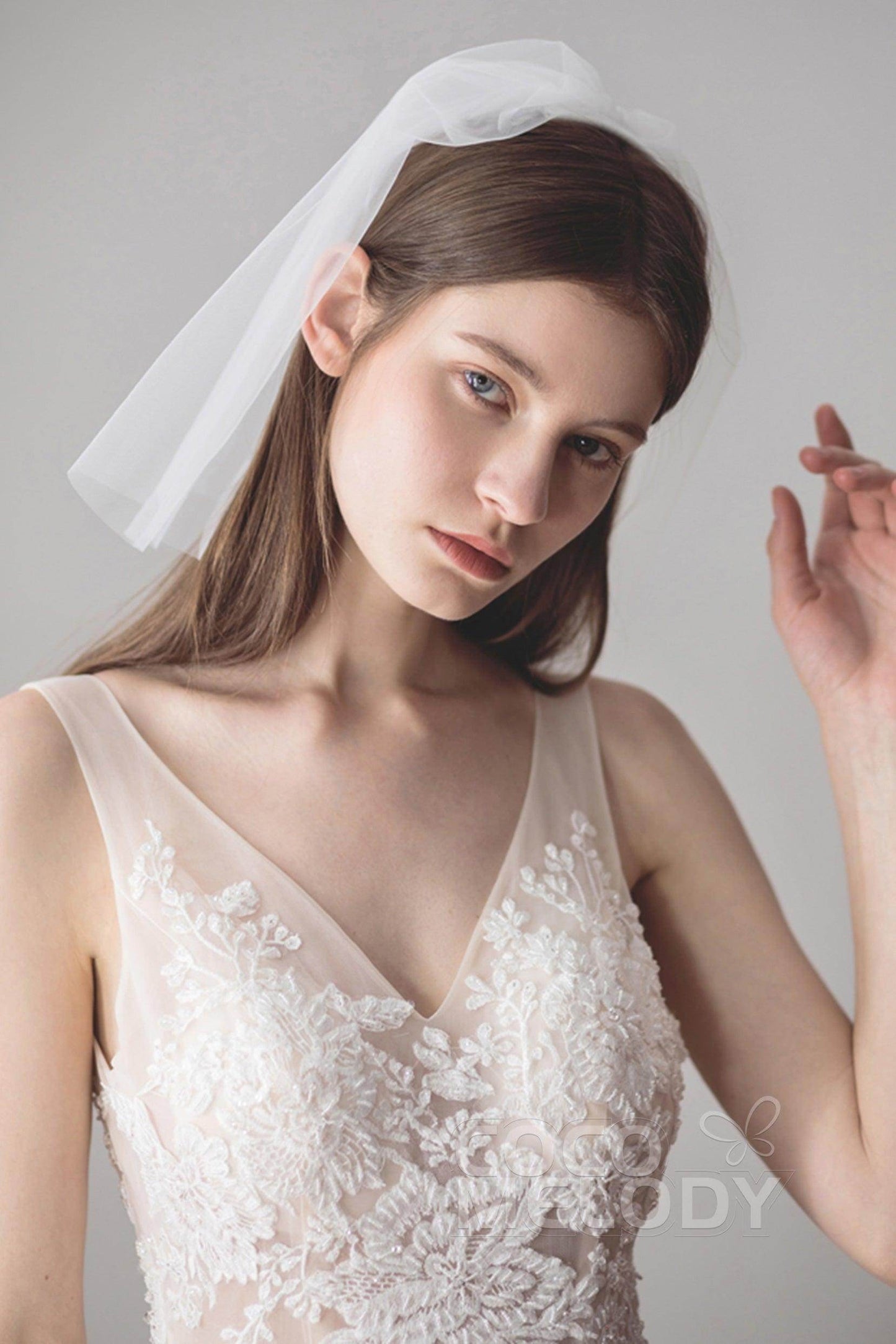 Chic Two-tier Cut Edge Tulle Blusher Veils AV18028 - COCOMELODY