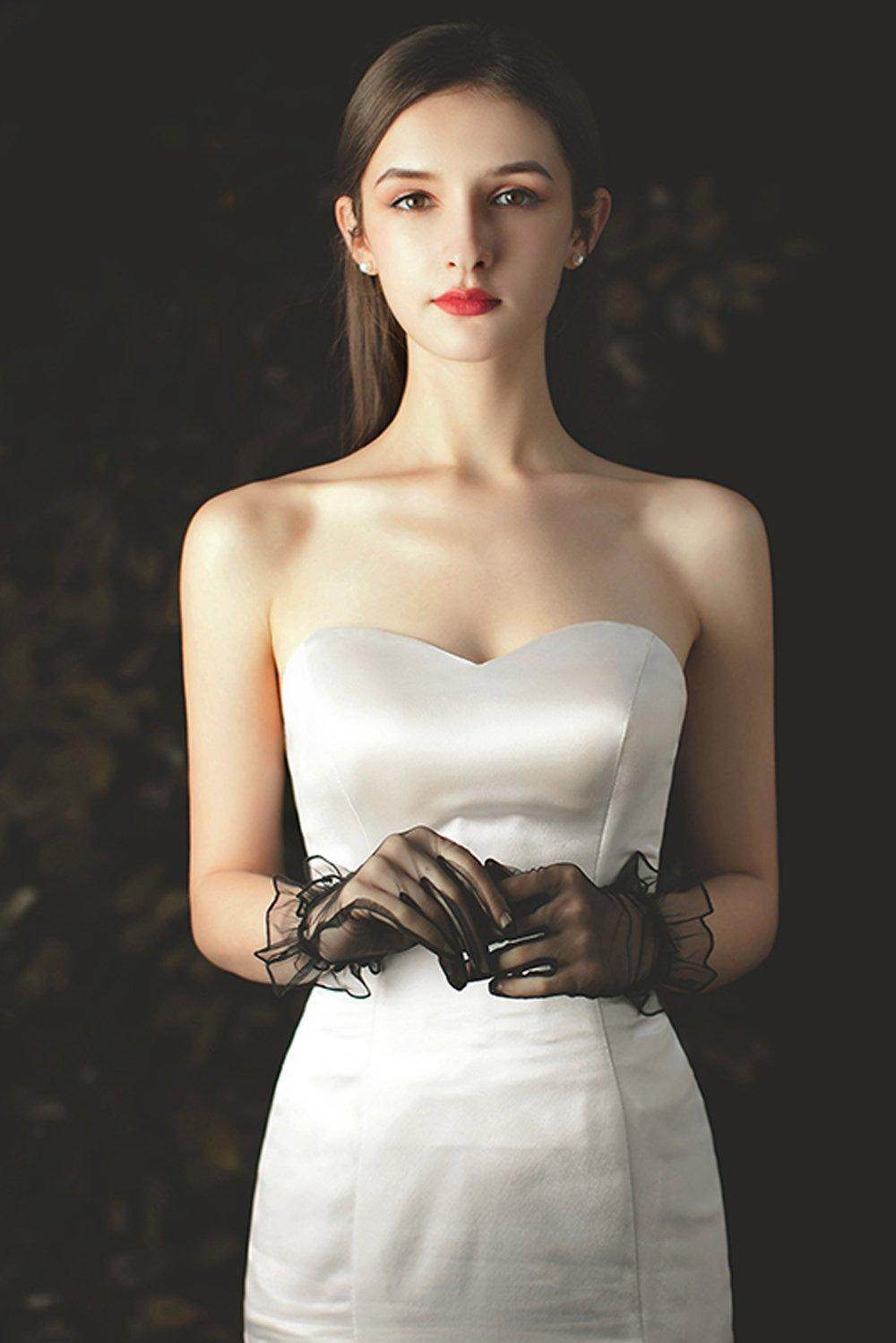 Fingertips Wrist Length Tulle Wedding Gloves CD0078 - COCOMELODY