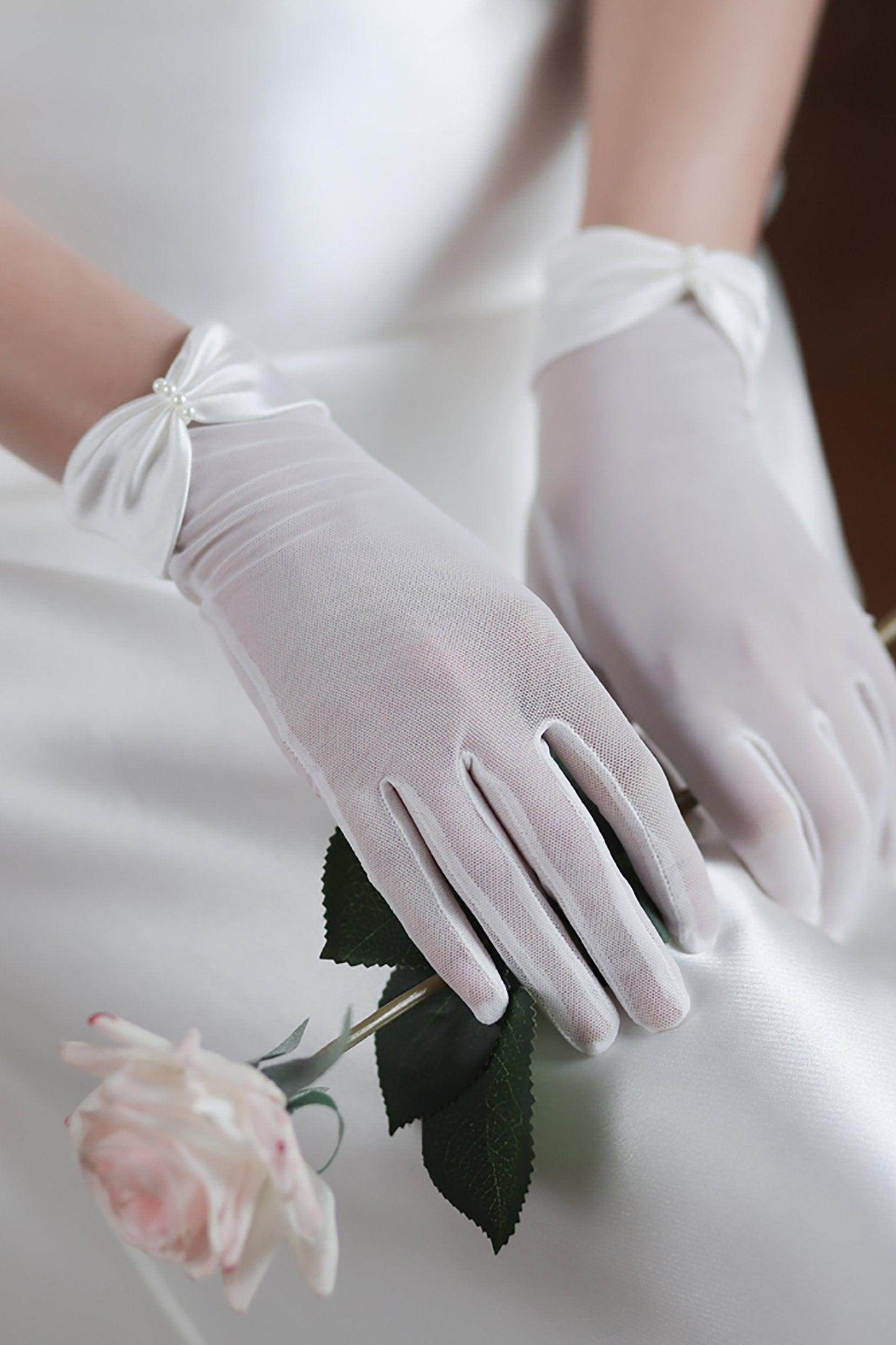 Fingertips Wrist Length Polyester Wedding Gloves CD0096 - COCOMELODY