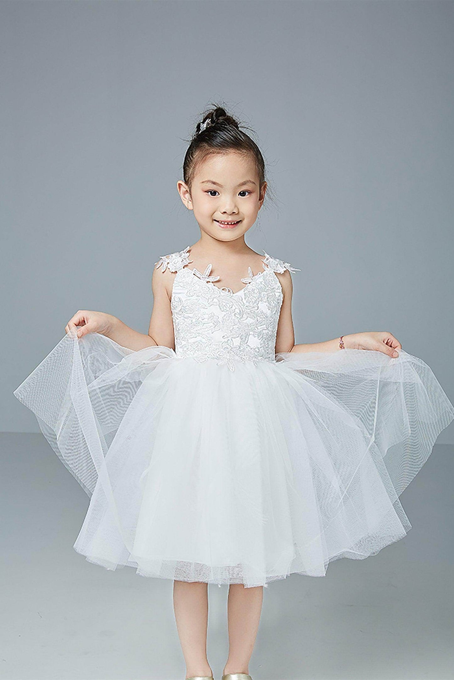 A-Line Knee Length Tulle Lace Flower Girl Dress CF0265 - COCOMELODY