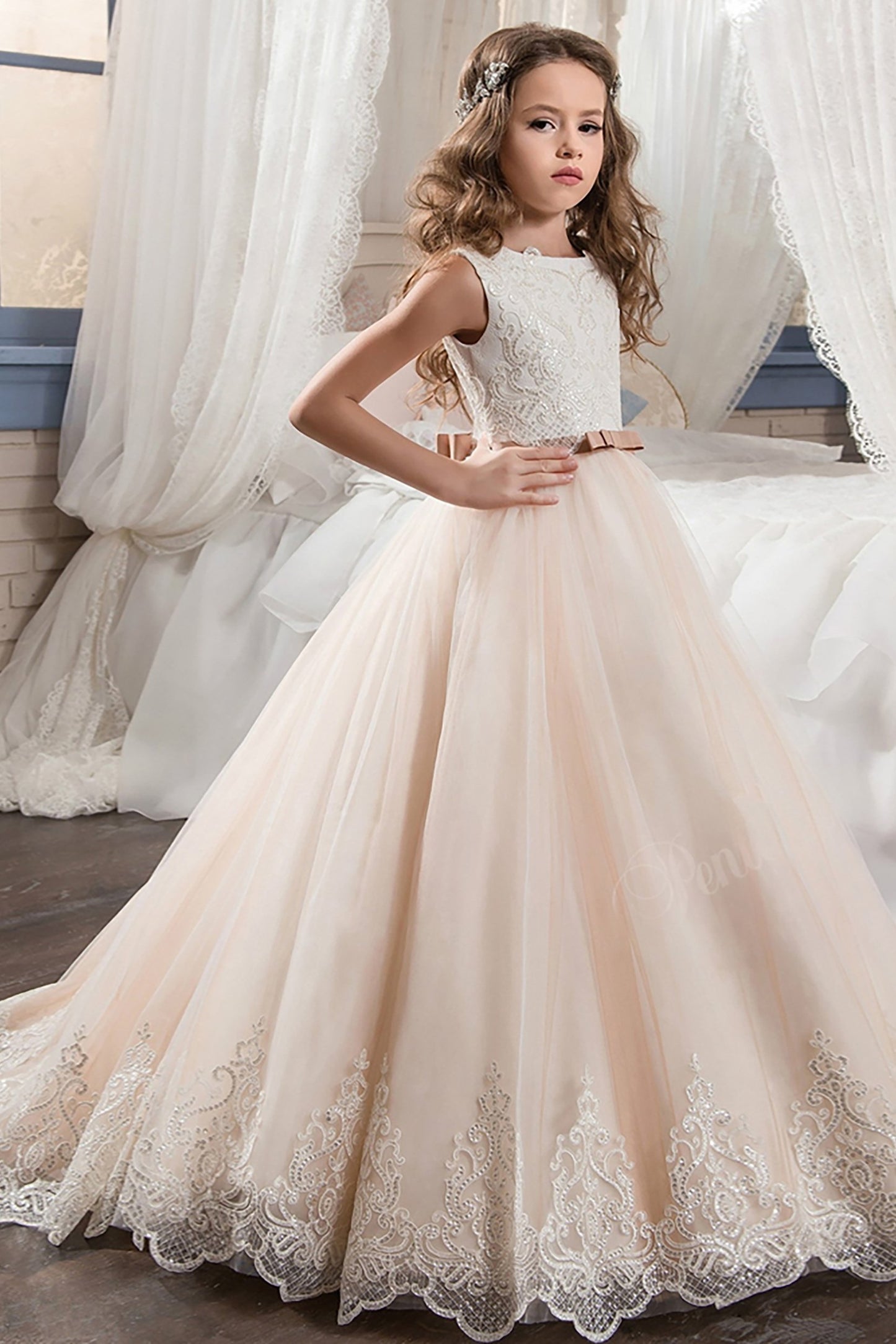 A-Line Floor Length Tulle Lace Flower Girl Dress CF0305