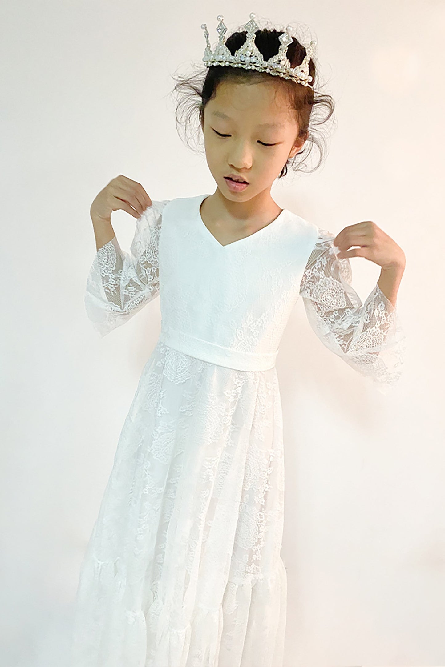 A-Line Floor Length Tulle Lace Flower Girl Dress CF0306