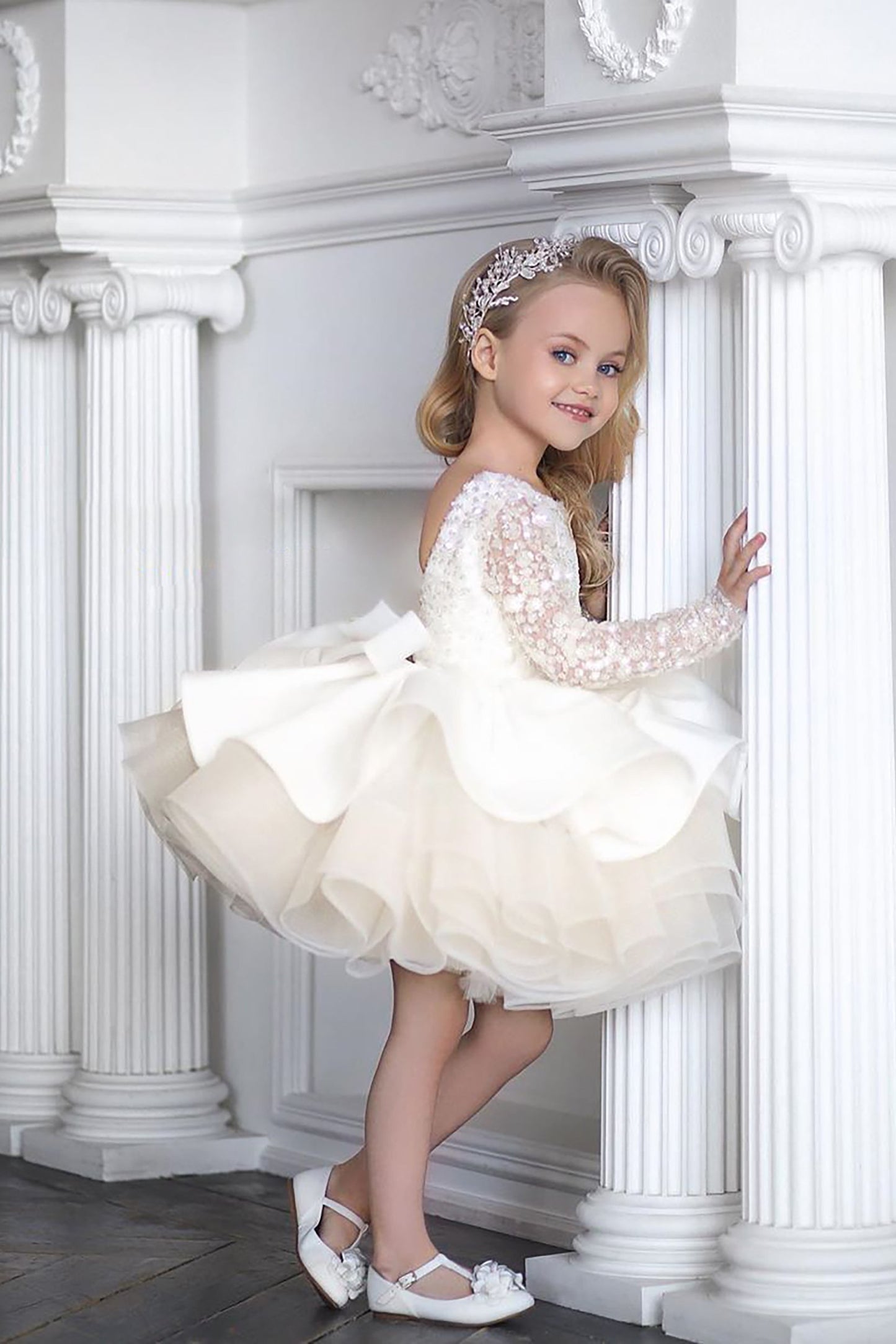 A-Line Knee Length Tulle Lace Flower Girl Dress CF0342