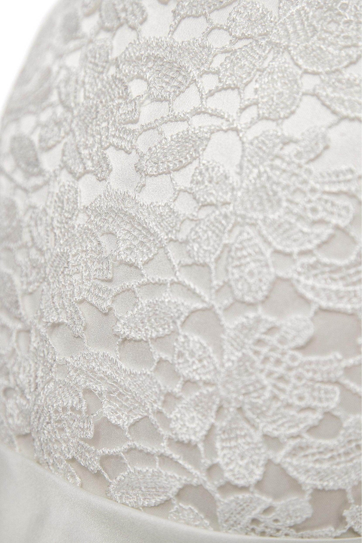A-Line Knee Length Tulle Lace Flower Girl Dress CF0345 - COCOMELODY