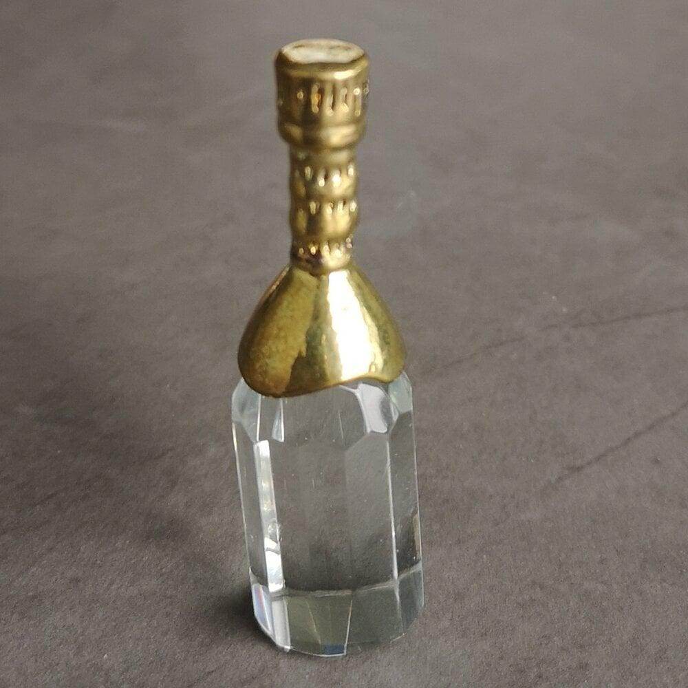 Mini Crystal Champagne Bottle Favors CGF0160 (Set of 6 pcs) - COCOMELODY