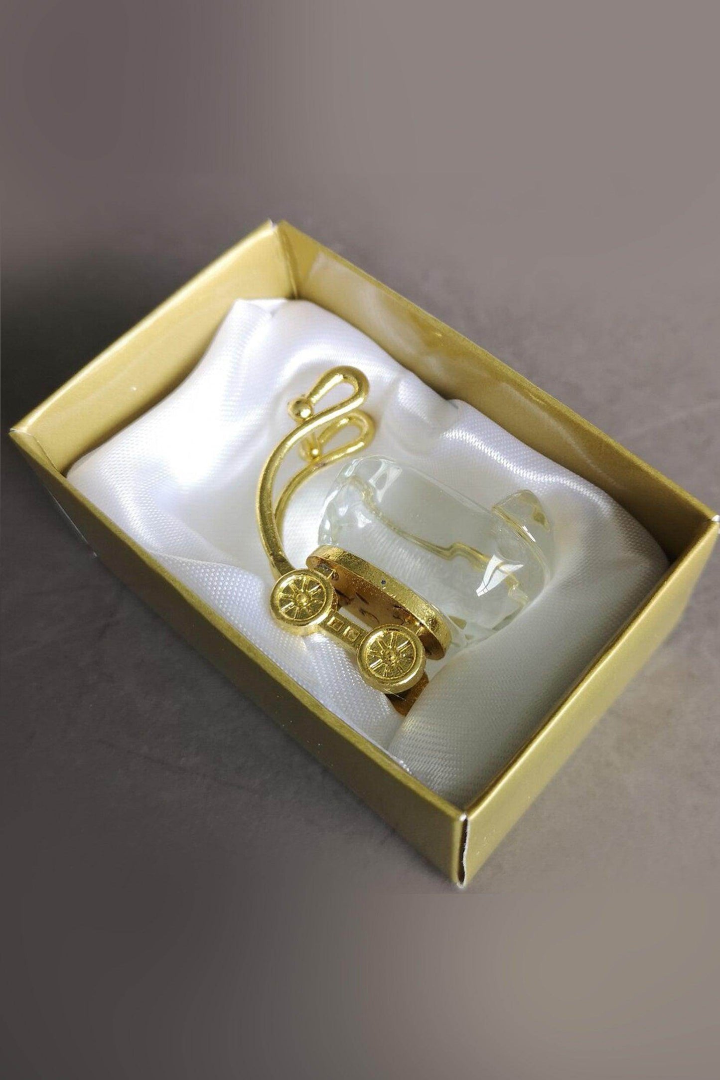 Gold Crystal Baby Carriage Favors CGF0164 (Set of 6 pcs) - COCOMELODY