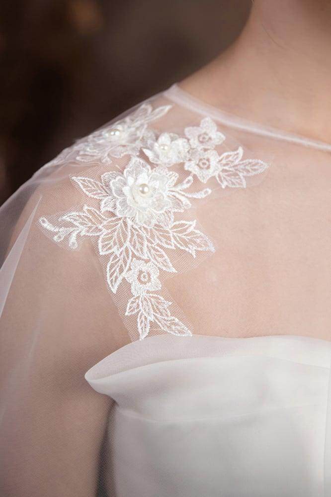 Tulle Shawl with Appliques Lace Beading CJ0115 - COCOMELODY