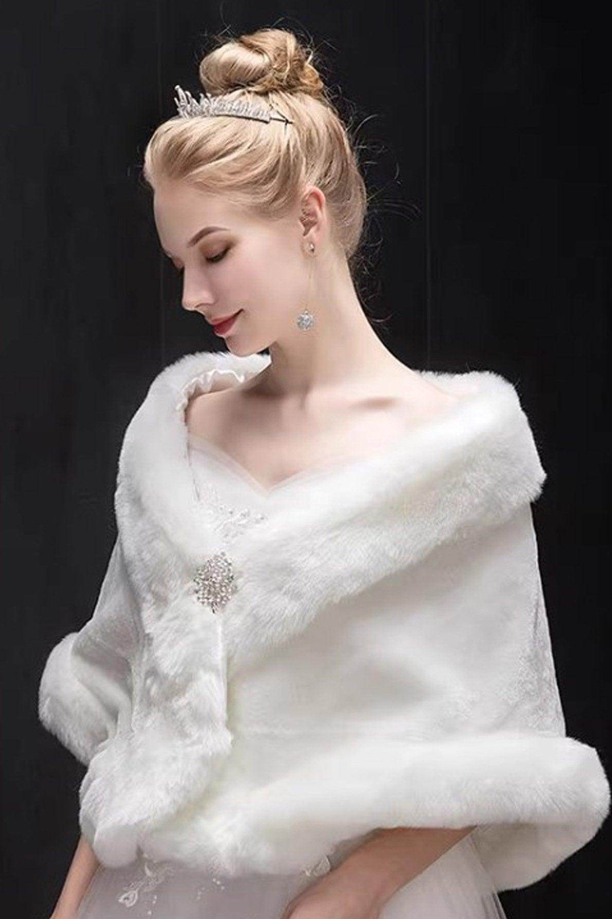 Faux Fur Shawl with Clasp CJ0129 - COCOMELODY