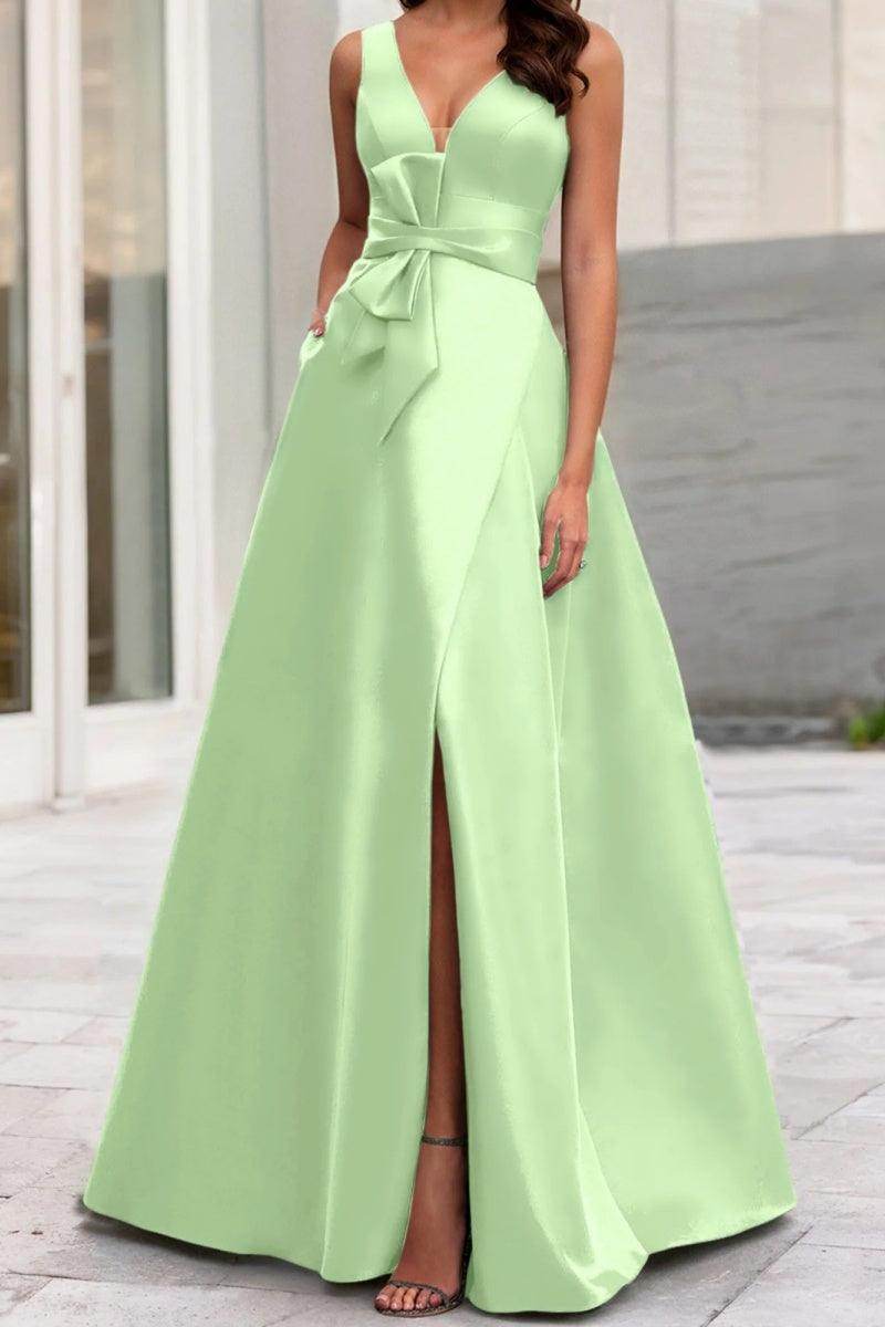 A Line V Neck Sleeveless Mother Of The Bride Dresses CM0341 - COCOMELODY