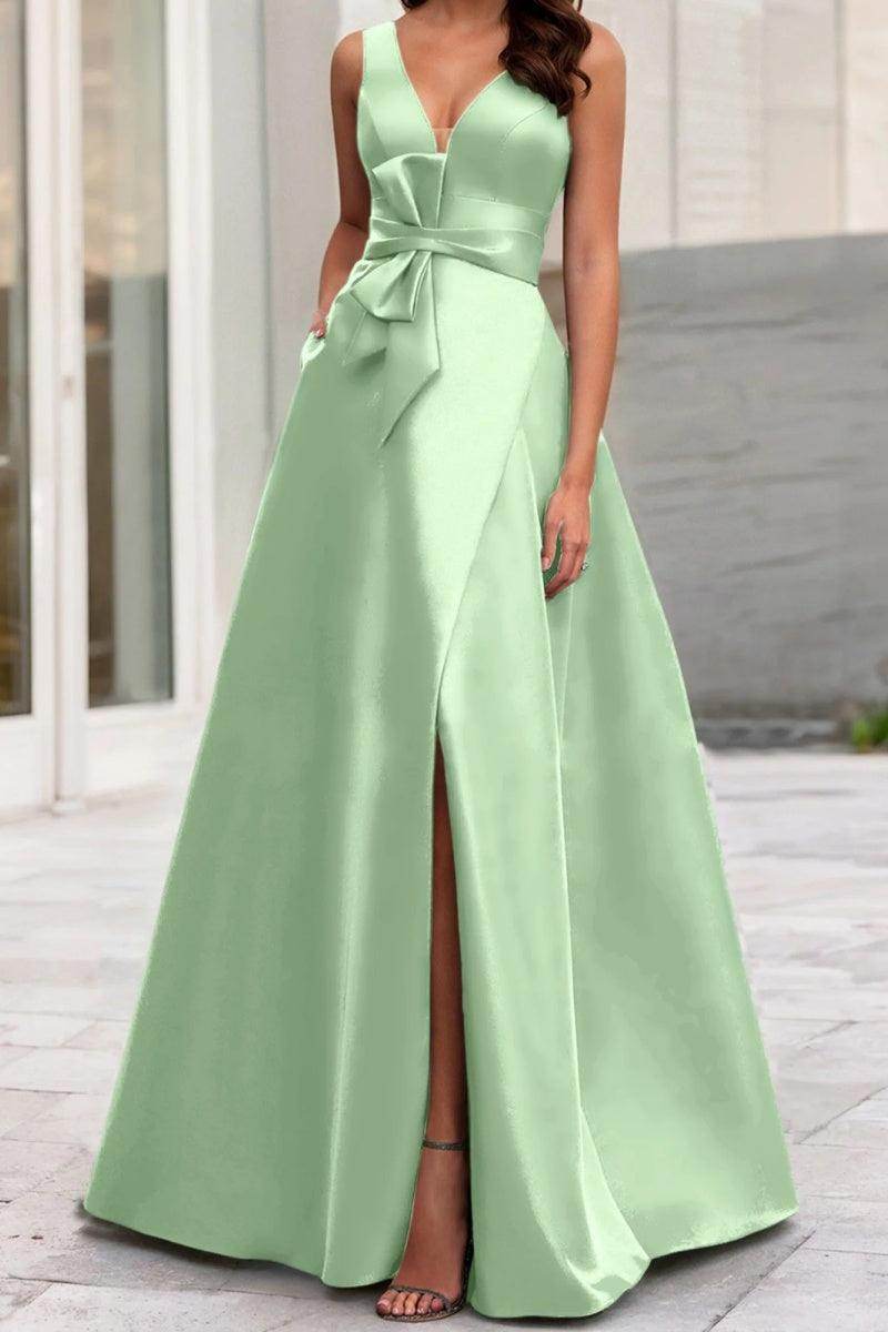 A Line V Neck Sleeveless Mother Of The Bride Dresses CM0341 - COCOMELODY