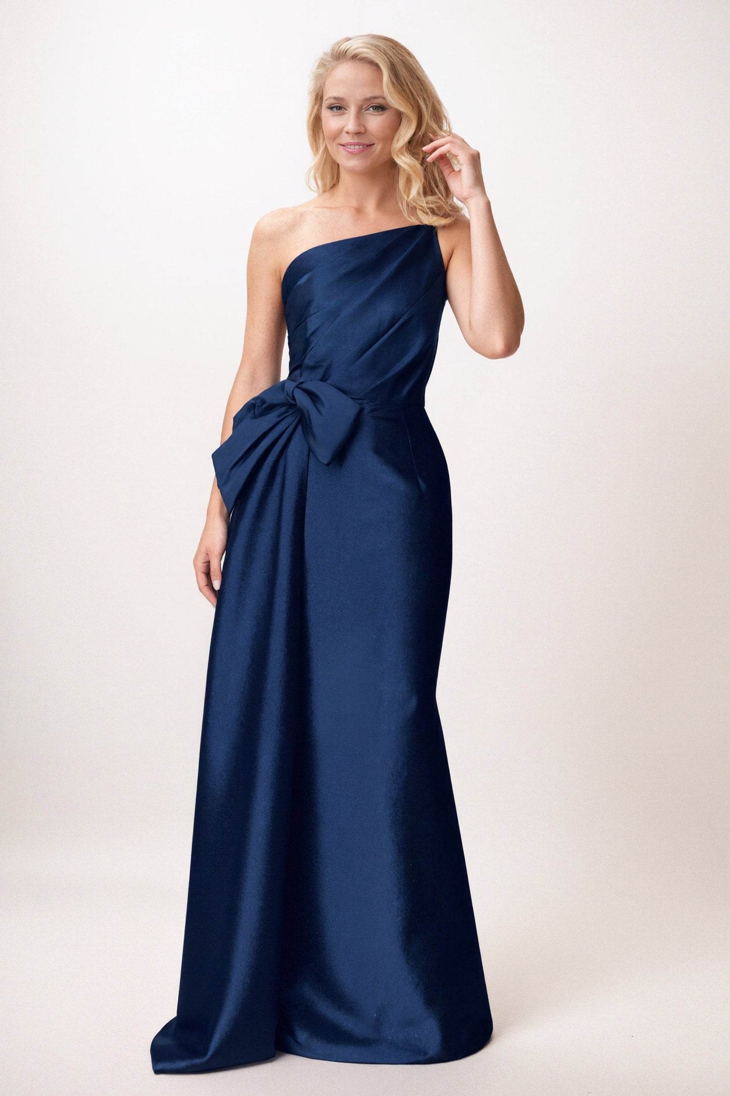 Trumpet-Mermaid Maxi Satin Mother of the Bride Dresses CM0386 - COCOMELODY