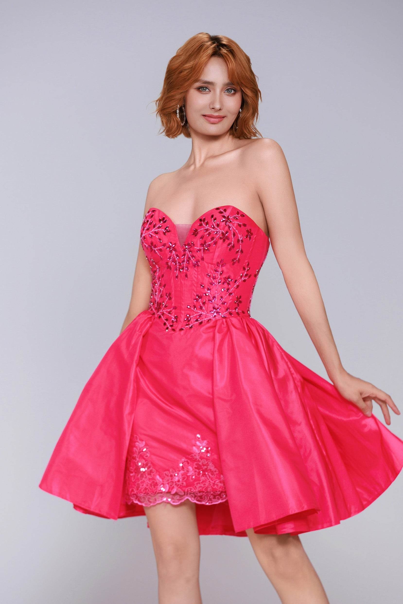 A-Line Short/Mini Taffeta Strapless Homecoming Dresses COCOMELODY CS0949 A-Line Short/Mini Taffeta Strapless Homecoming Dresses COCOMELODY CS0949