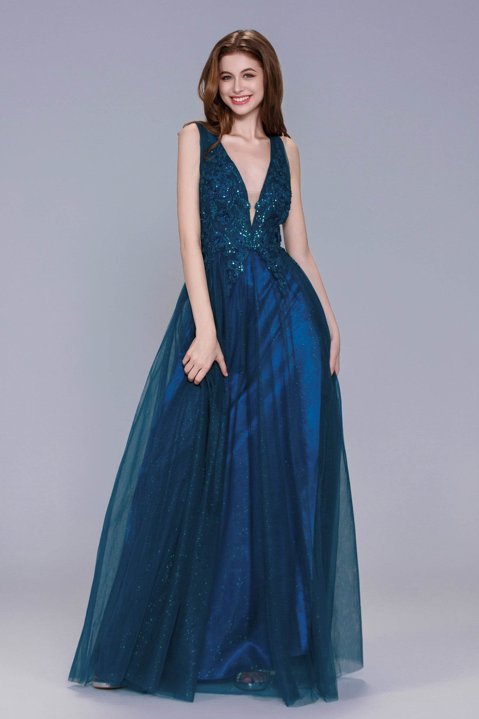 A-Line Maxi Tulle Plus Size Prom Dress COCOMELODY CS1045 A-Line Maxi Tulle Plus Size Prom Dress COCOMELODY CS1045