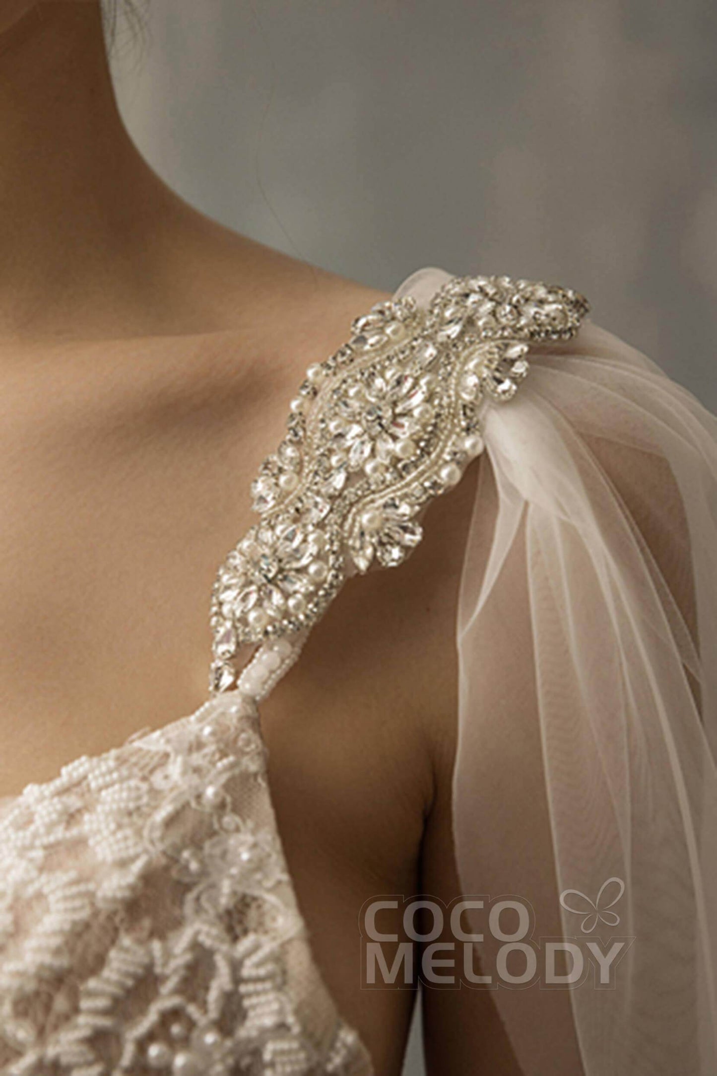 Elegant One-tier Cut Edge Tulle Chapel Veils Beading CV0200 - COCOMELODY