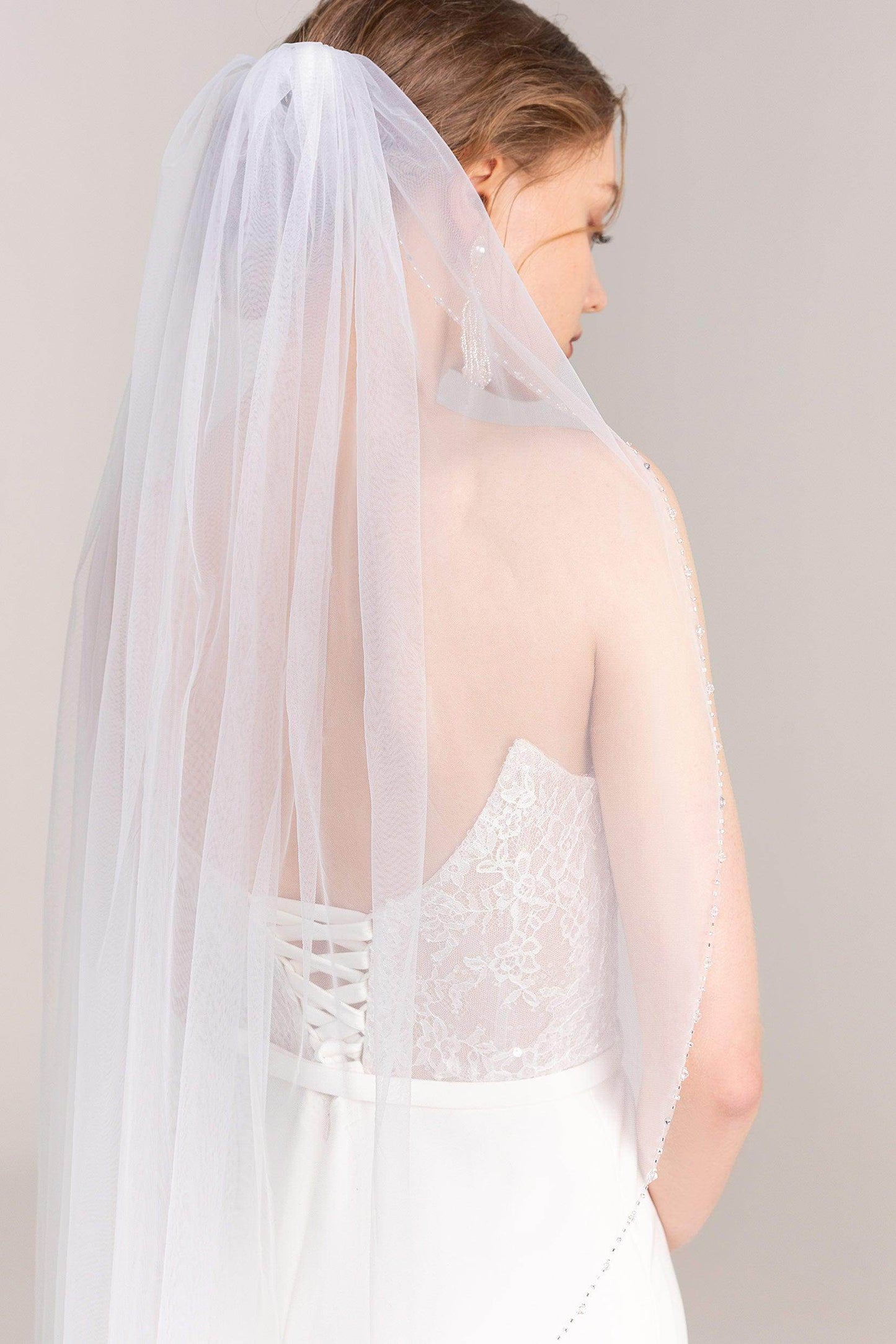 One-tier Beaded Edge Tulle Hip Veils with Beading CV0248 - COCOMELODY