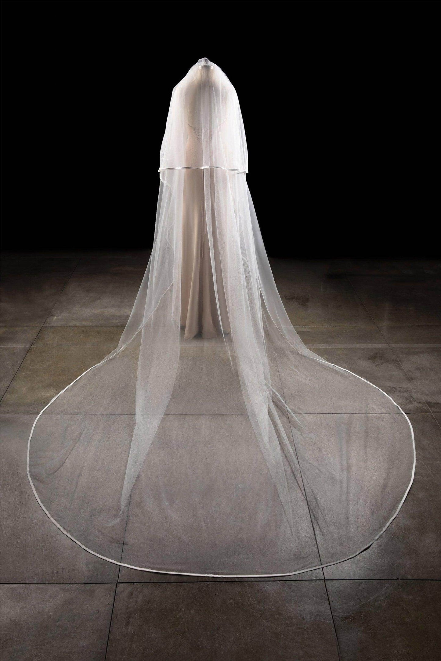 Two-tier Ribbon Edge Tulle Cathedral Veils CV0256 - COCOMELODY