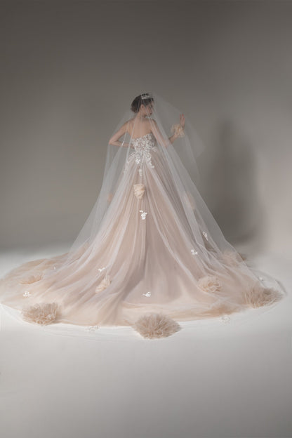 One-tier Cut Edge Tulle Cathedral Veils with Appliques Beading CV0276