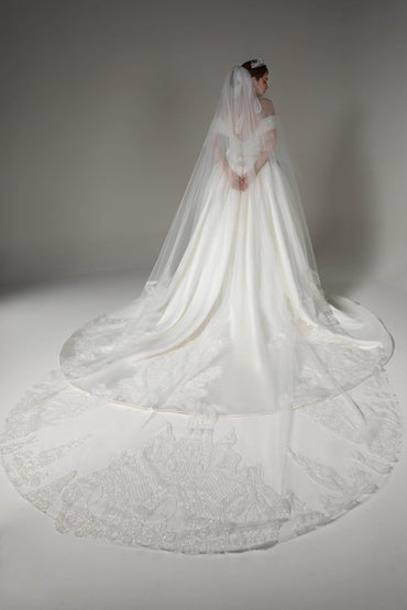 Two-tier Lace Edge Tulle Lace Cathedral Veils with Appliques CV0277 - COCOMELODY