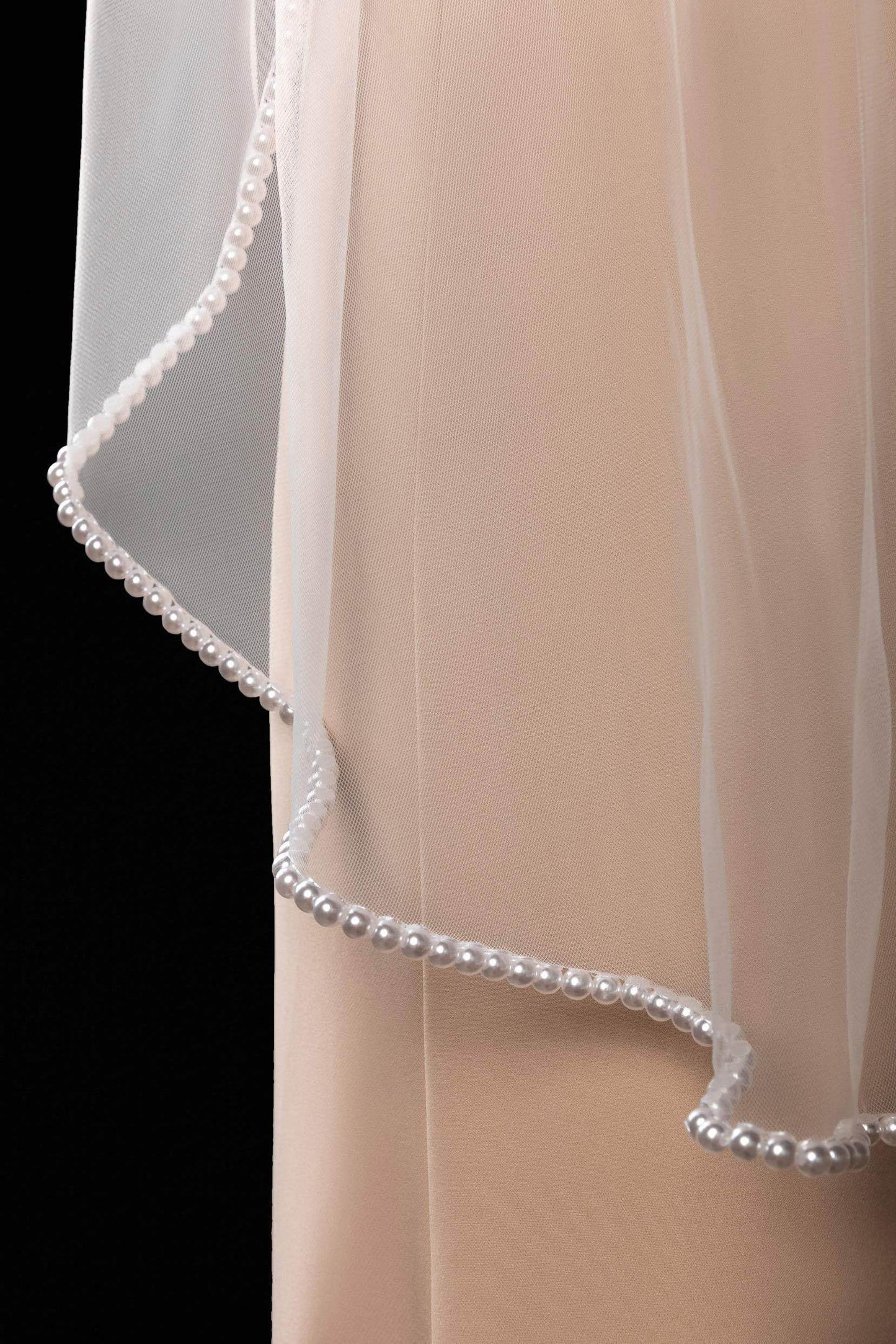 One-tier Pearl Trim Edge Tulle Hip Veils with Beading CV0283 - COCOMELODY