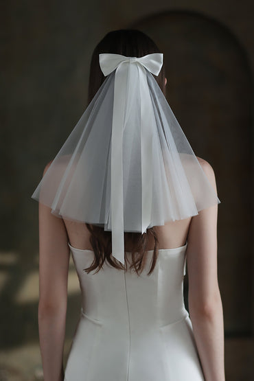 One-tier Cut Edge Tulle Shoulder Veils with Bow CV0301