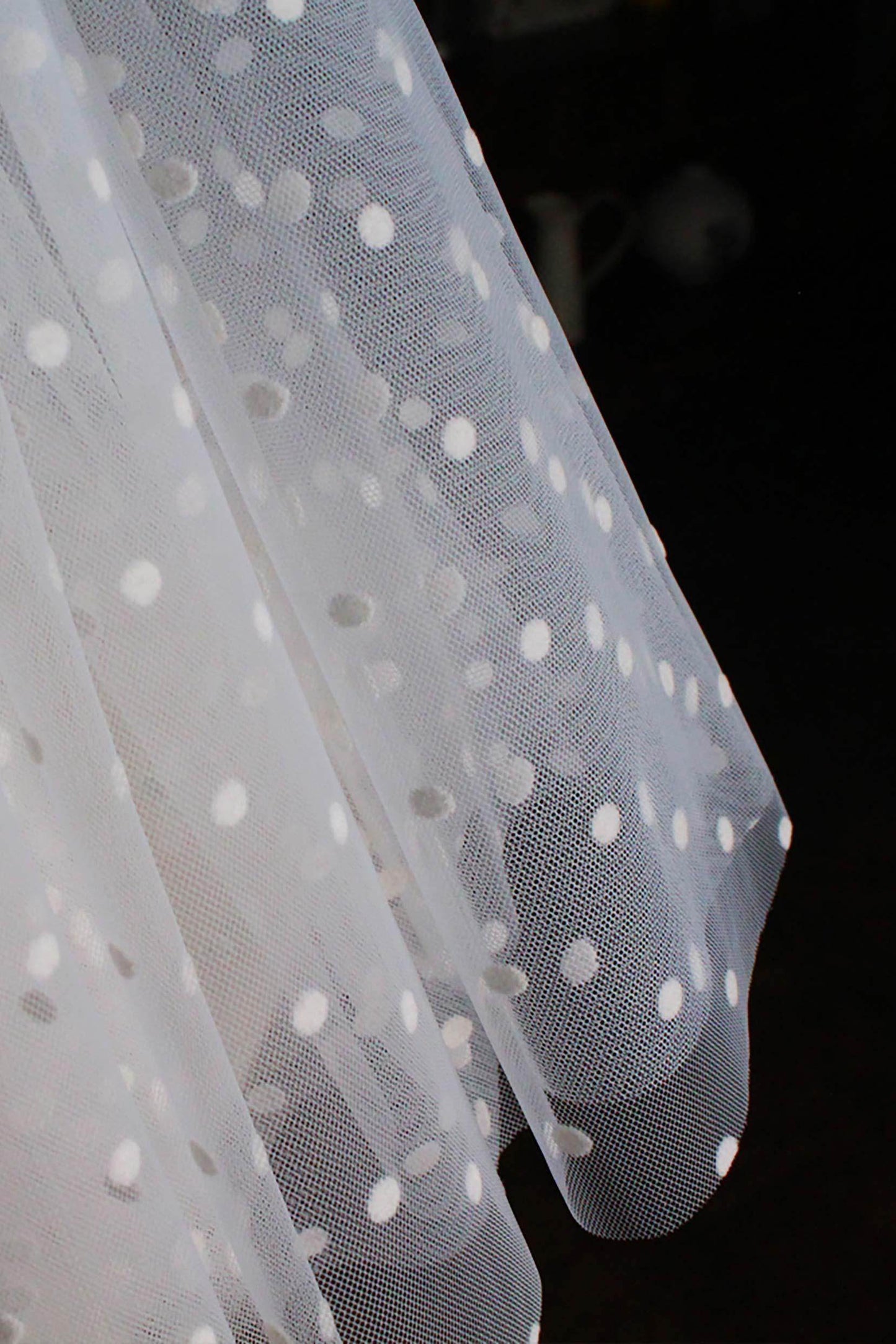 One-tier Cut Edge Tulle Shoulder Veils with Bow CV0304 - COCOMELODY