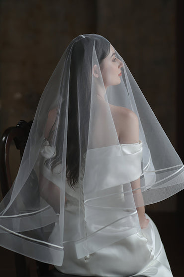 Two-tier Ribbon Edge Tulle Hip Veils with Ribbons CV0311