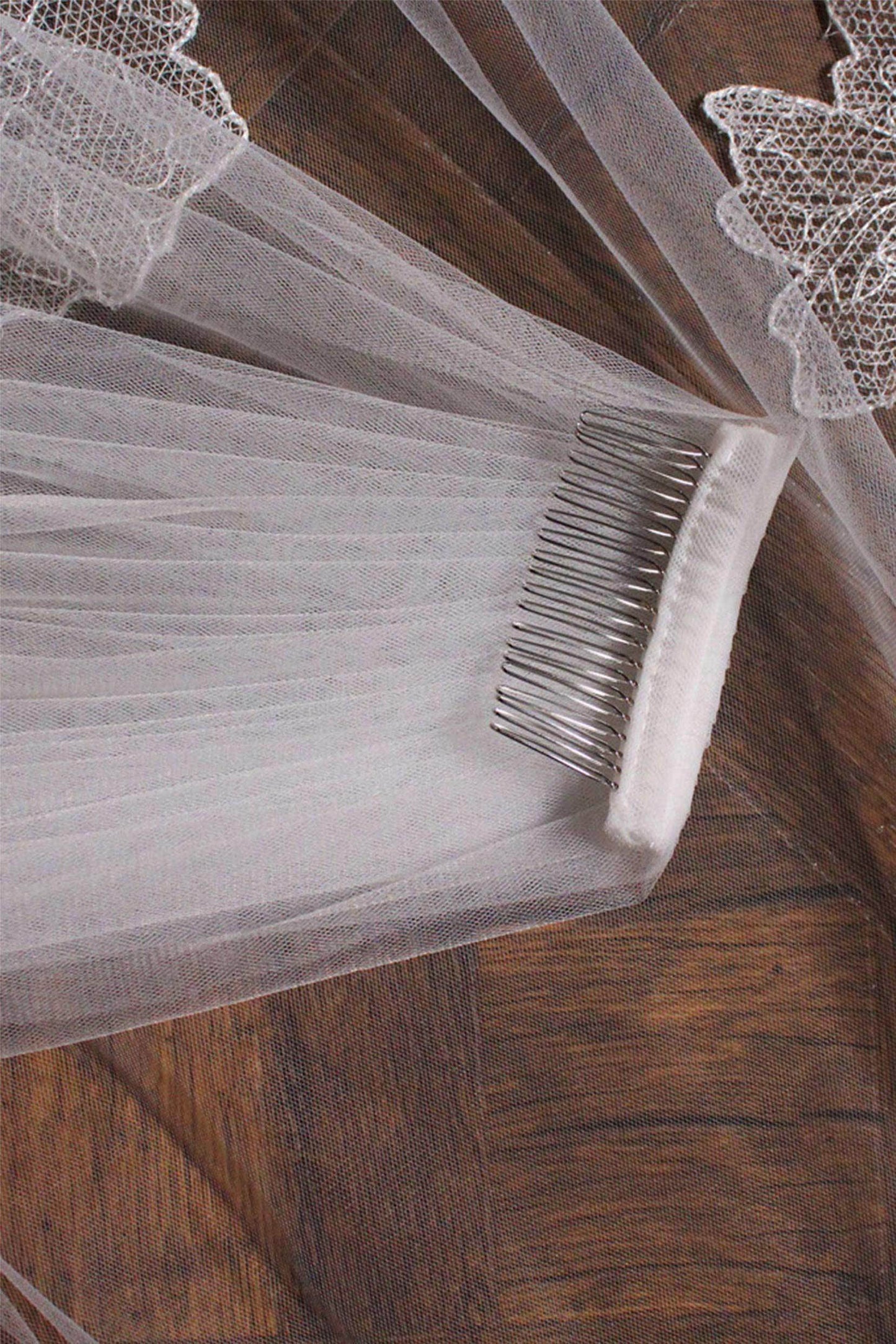 One-tier Lace Edge Tulle Lace Cathedral Veils with Appliques CV0367 - COCOMELODY