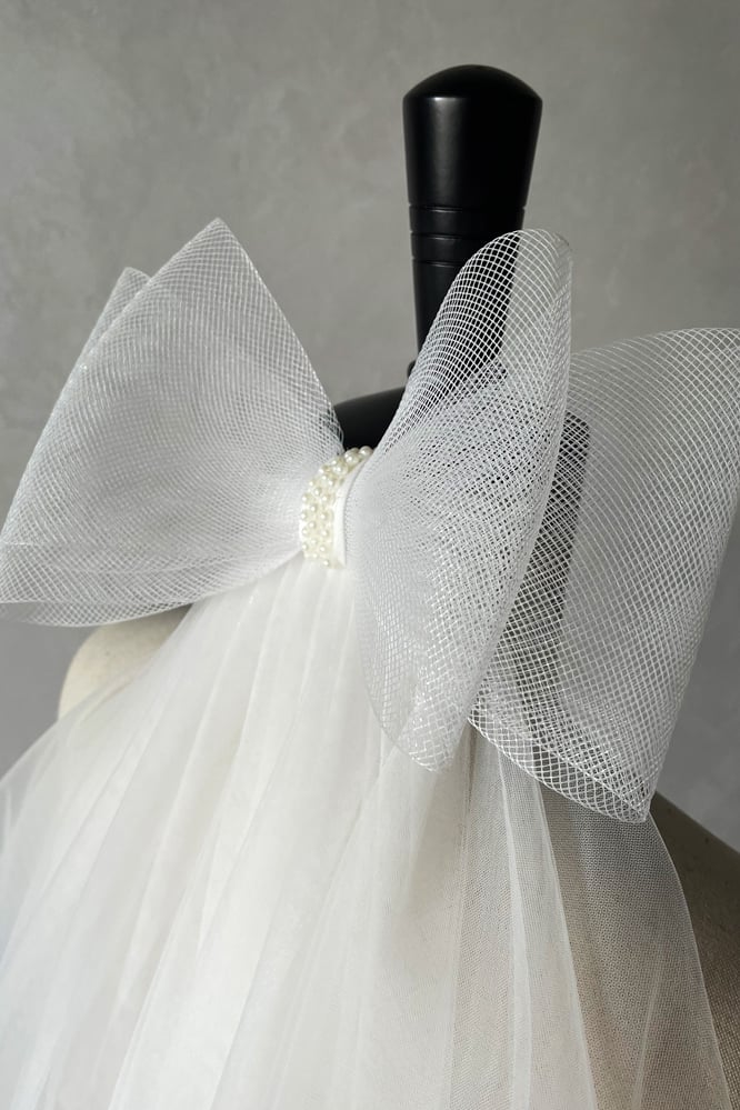 Two-tier Cut Edge Tulle Waist Veils with Bow CV0376