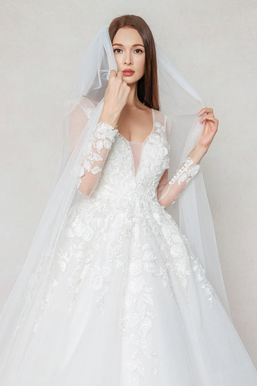 One-tier Lace Edge Tulle Chapel Veils with Appliques CV0404 - 35 Days / lvory - COCOMELODY