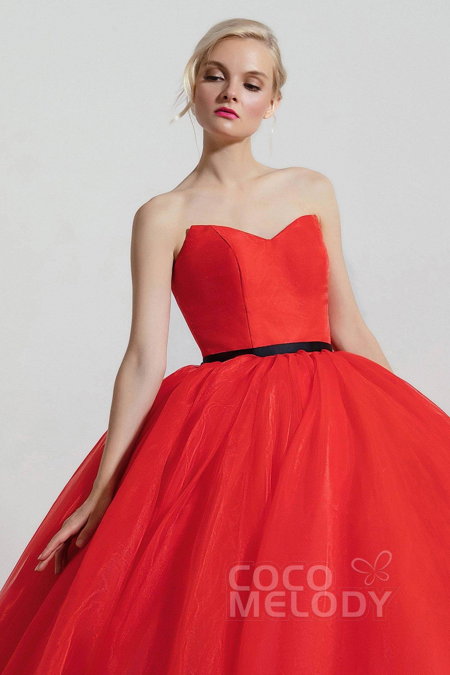 Princess Organza Elastic Satin Wedding Dress CW2096 - COCOMELODY