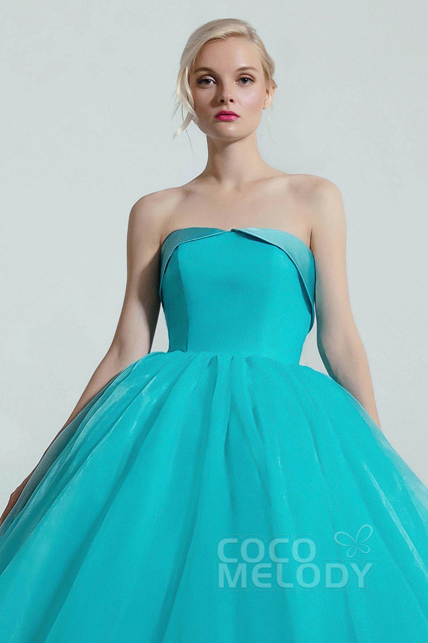 Princess Organza Elastic Satin Wedding Dress CW2097 - COCOMELODY