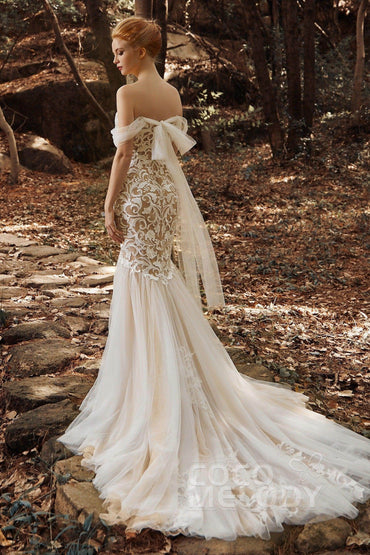 Trumpet Court Train Tulle Elastic Satin Wedding Dress CW2126 - COCOMELODY