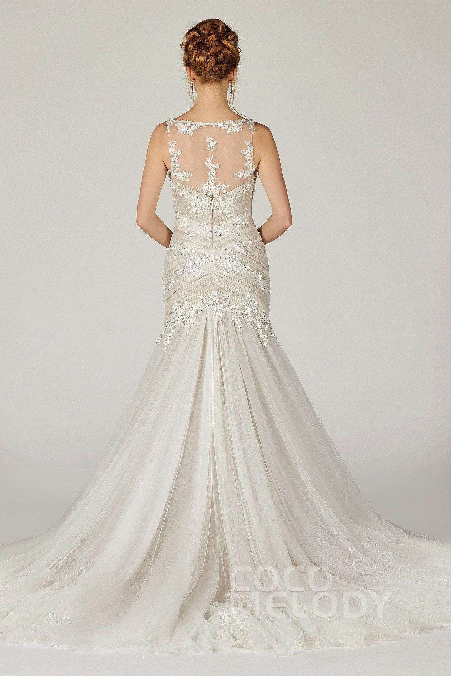 Trumpet-Mermaid Court Train Tulle Wedding Dress CW2132 - COCOMELODY