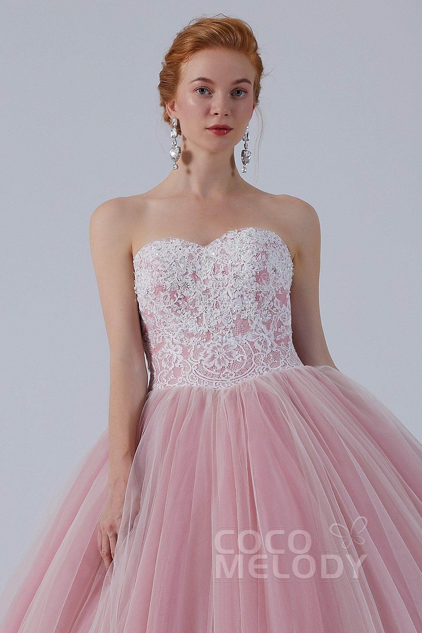 Ball Gown Court Train Tulle Wedding Dress CW2155 - COCOMELODY