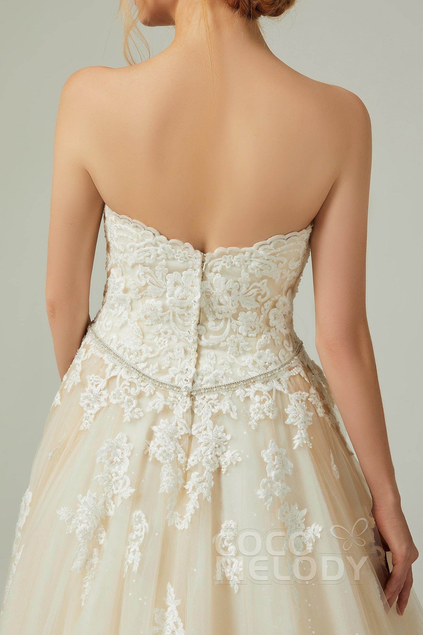 A-Line Chapel Train Tulle Wedding Dress CW2190 - COCOMELODY