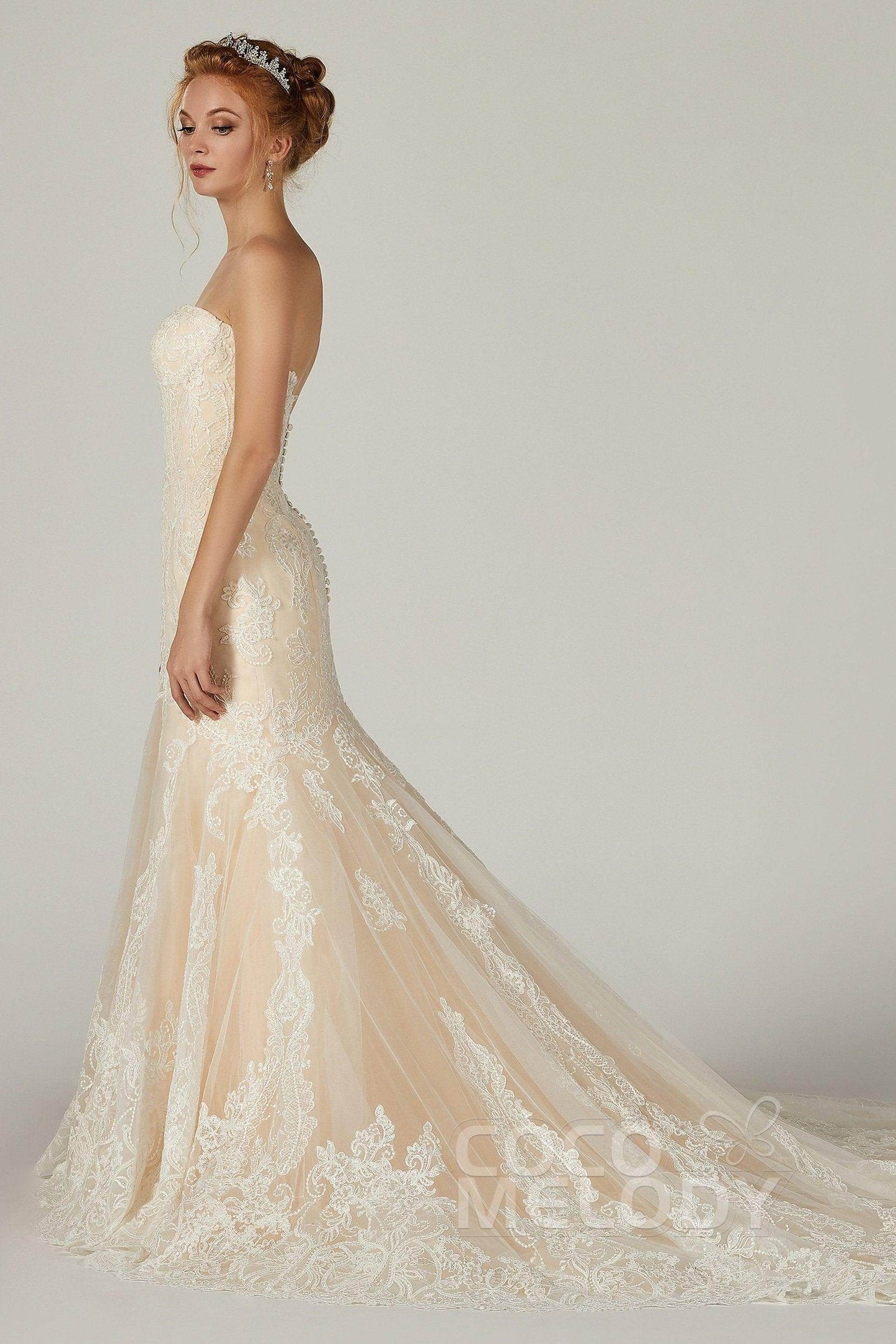 Trumpet-Mermaid Chapel Train Tulle Wedding Dress CW2298CR - COCOMELODY