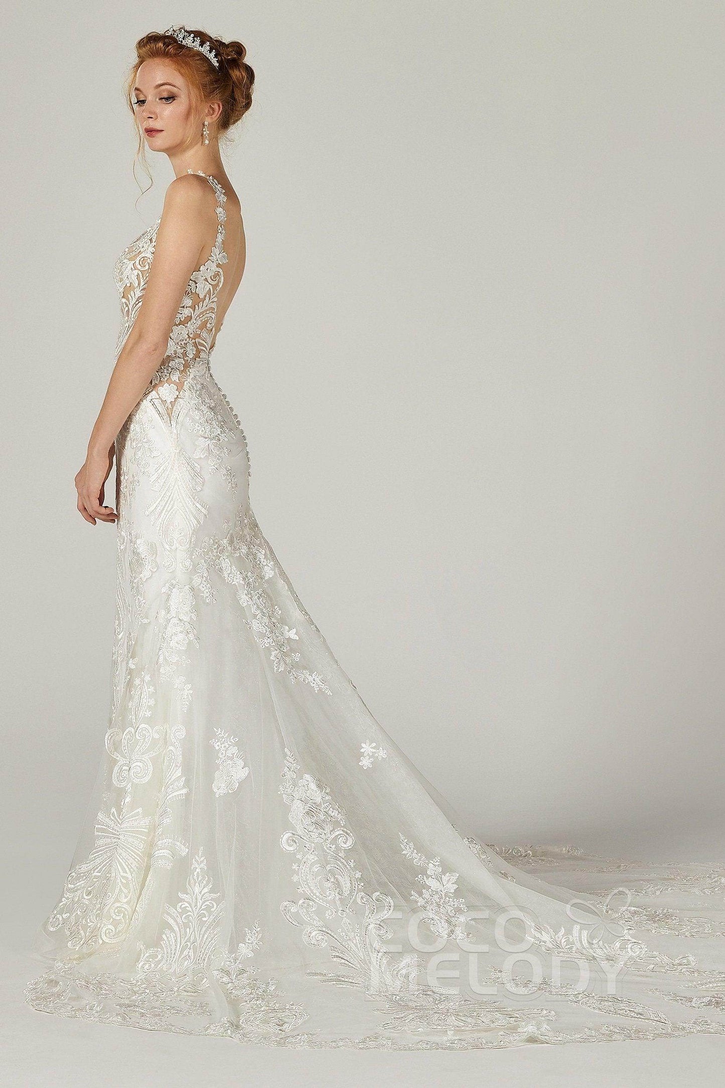 Trumpet-Mermaid Cathedral Train Tulle Wedding Dress CW2303 - COCOMELODY