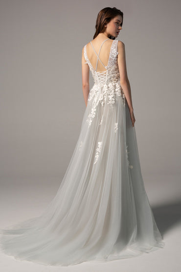 A-Line Court Train Tulle Wedding Dress CW2325
