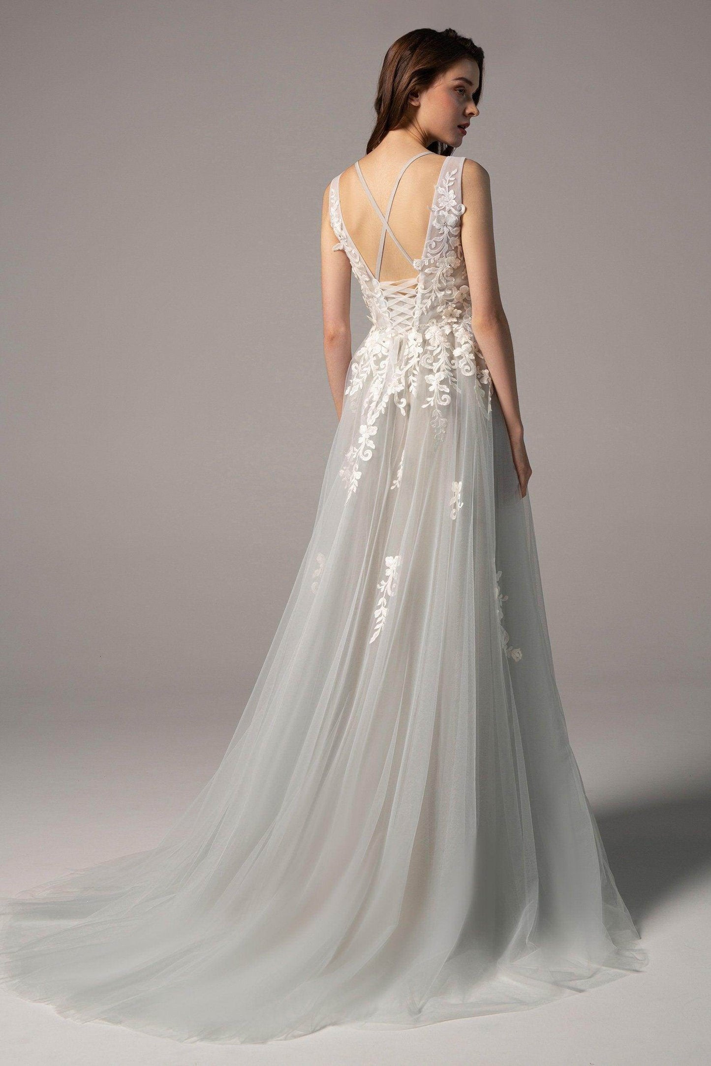 A-Line Court Train Tulle Wedding Dress CW2325 - COCOMELODY