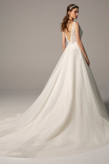 A-Line Chapel Train Tulle Wedding Dress CW2379