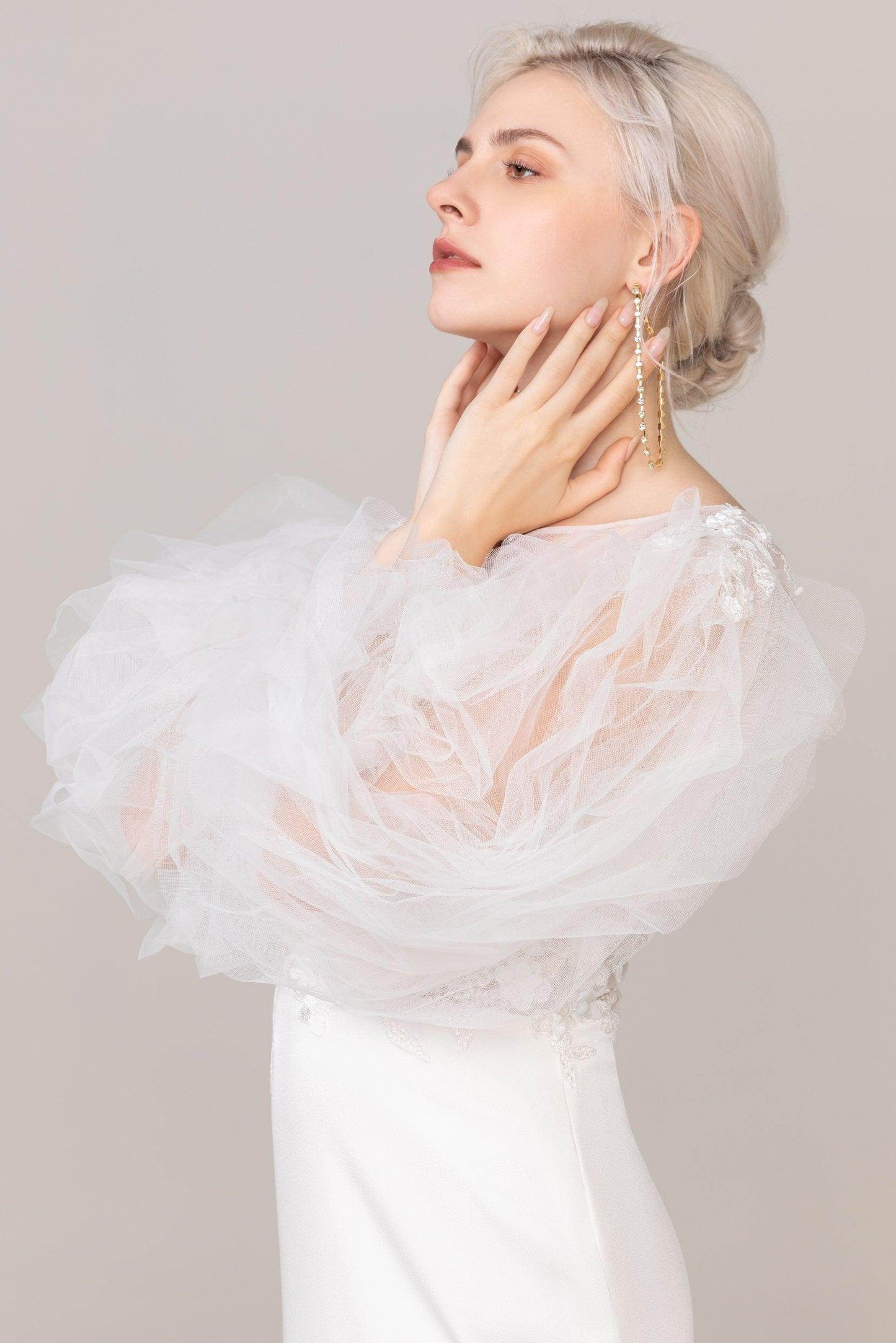 Sheath Knee Length Elastic Cloth Tulle Wedding Dress CW2420 - COCOMELODY